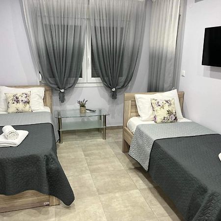 Ferienwohnung Kaiafas Luxury Philoxenia Néa Péramos Zimmer foto