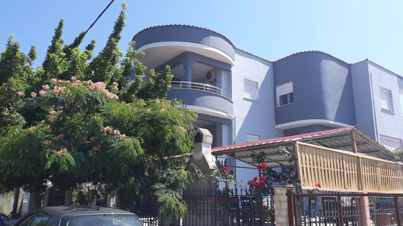 Ferienwohnung Kaiafas Luxury Philoxenia Néa Péramos Exterior foto