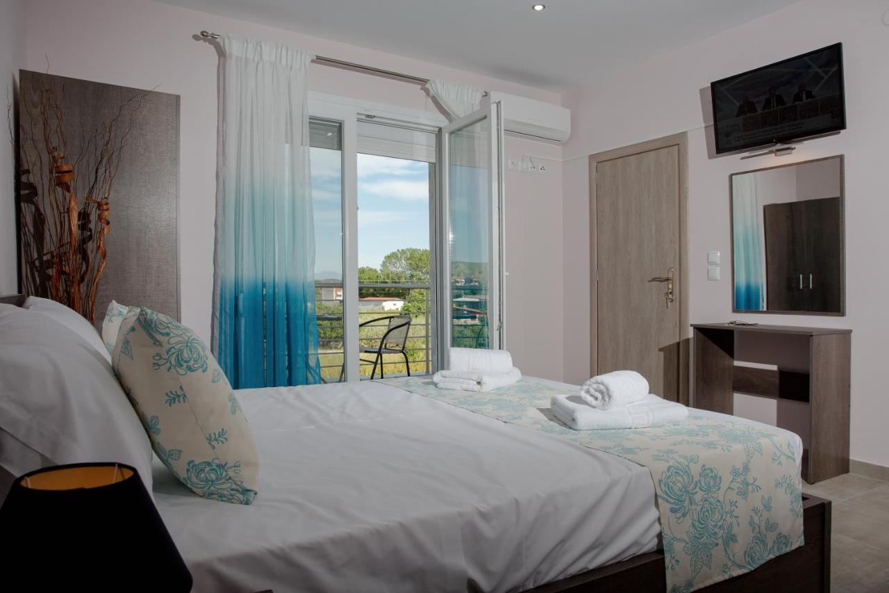 Ferienwohnung Kaiafas Luxury Philoxenia Néa Péramos Exterior foto