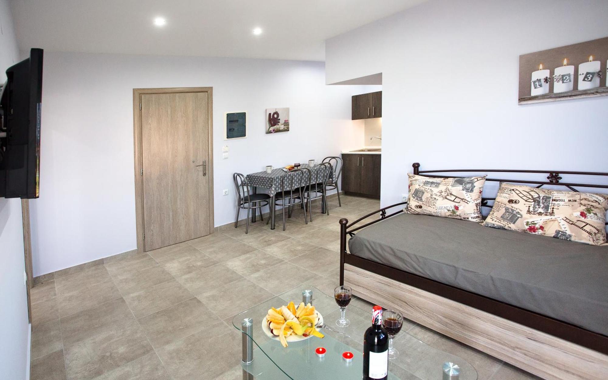 Ferienwohnung Kaiafas Luxury Philoxenia Néa Péramos Exterior foto