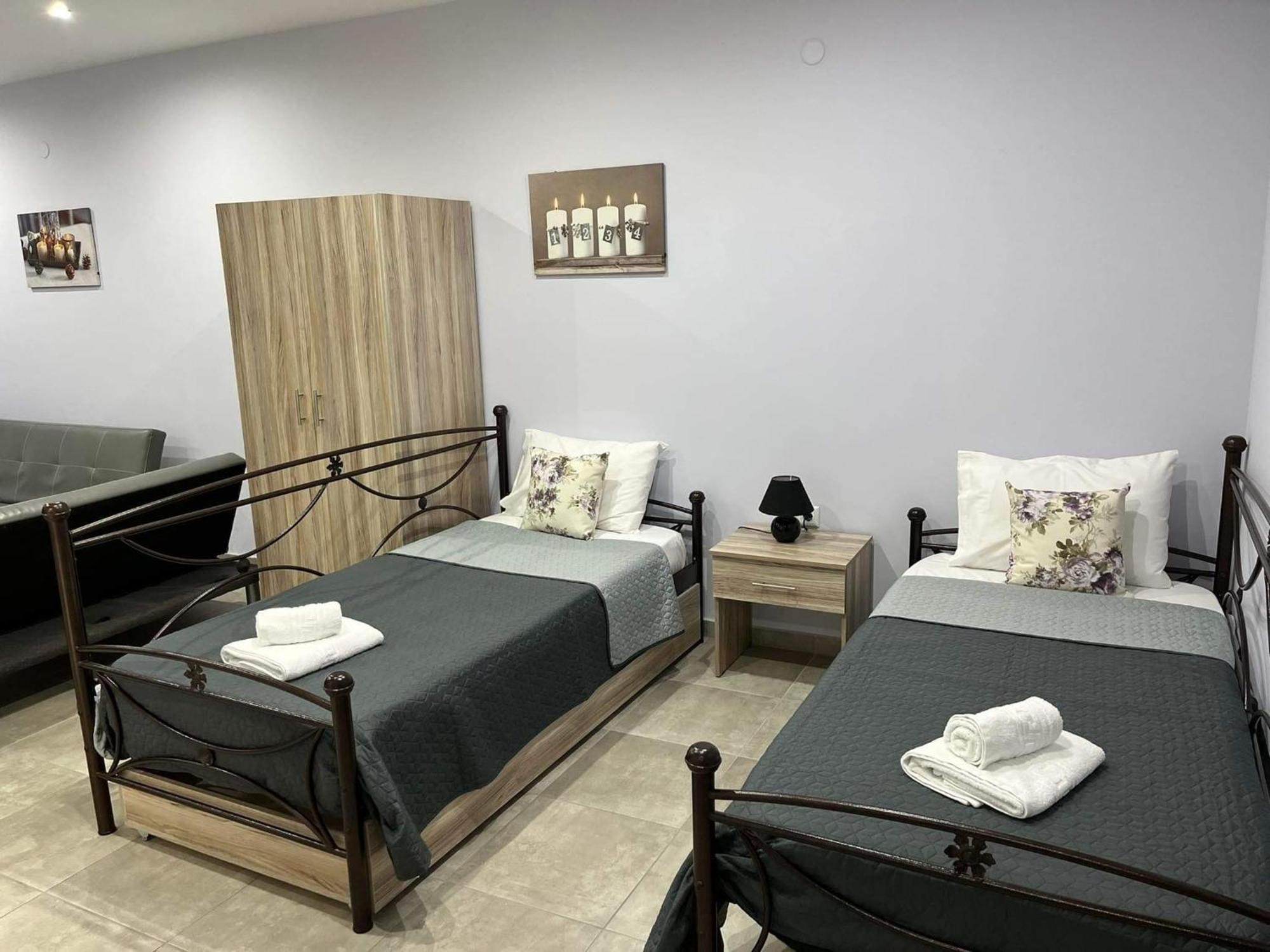 Ferienwohnung Kaiafas Luxury Philoxenia Néa Péramos Zimmer foto