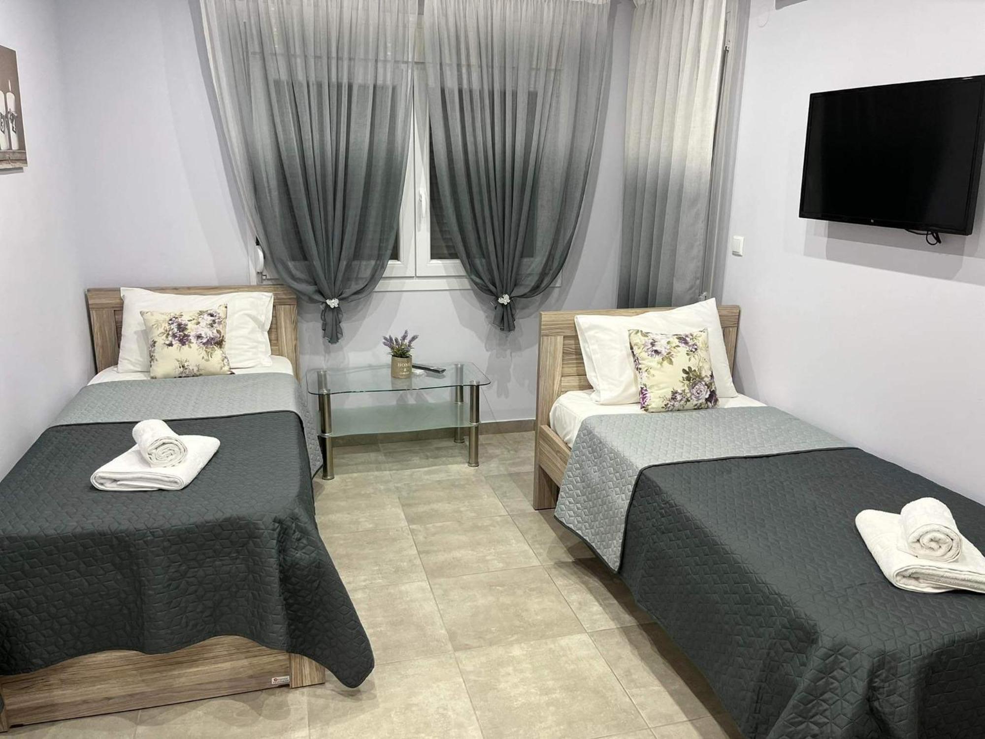 Ferienwohnung Kaiafas Luxury Philoxenia Néa Péramos Zimmer foto